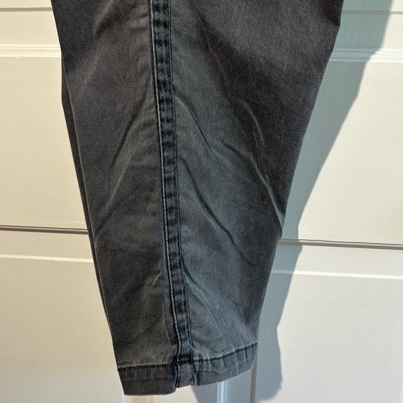 🌼GAP Girlfriend Chinos in Washed Black w Tuxedo Trim size 20 - Picture 8 of 8